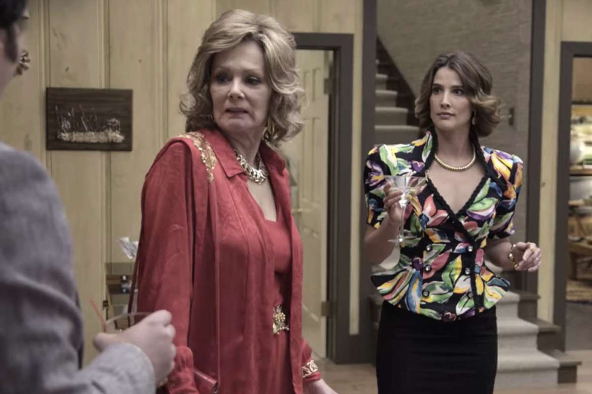 Jean Smart as Mimi, Lucille’s mother, looking at George with disgust